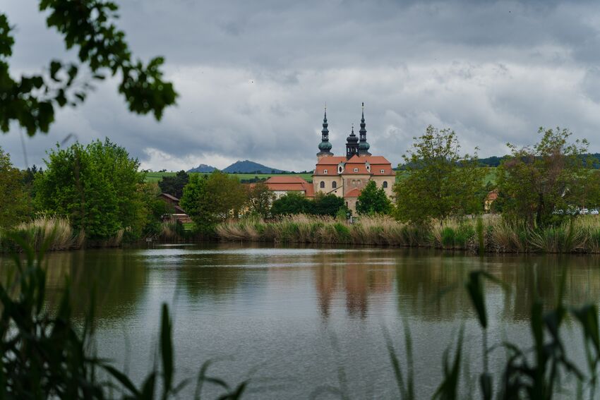 klášter v Kostelním Vydří / ztišení